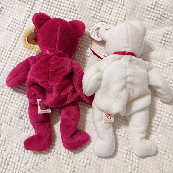 Ty Beanie Babies Red and White Bears - Picture 3 of 5